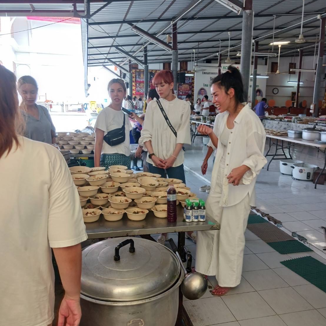 กิ๊ฟซ่า - ปิยา พงศ์กุลภา