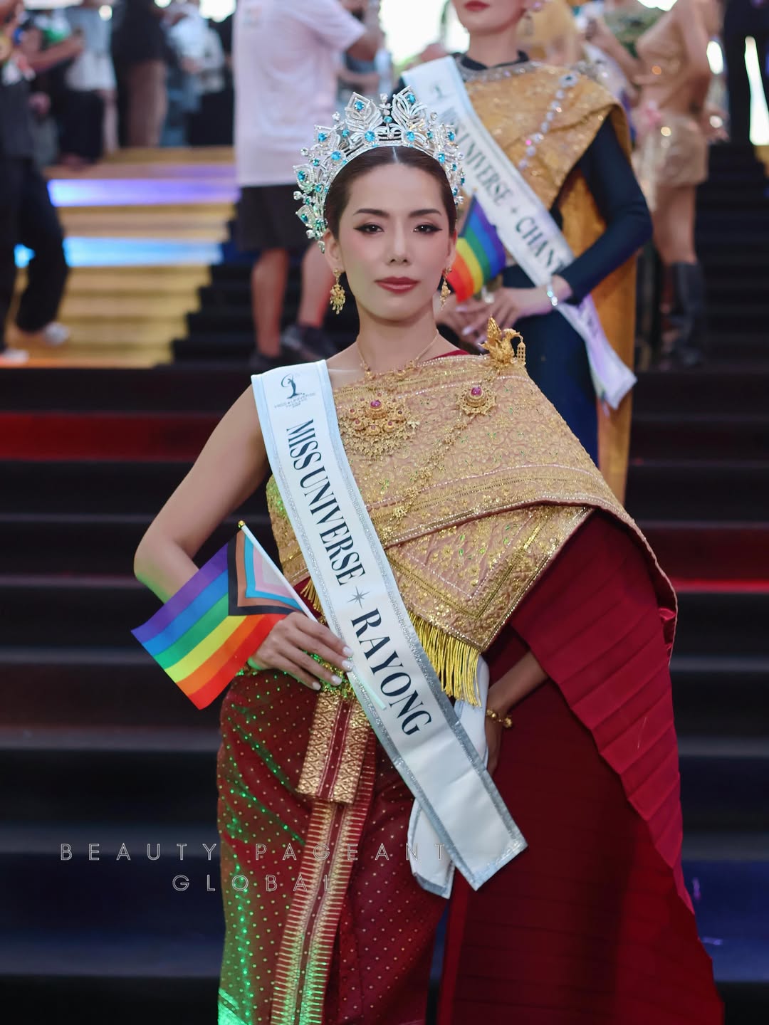 กิ๊ฟซ่า - ปิยา พงศ์กุลภา