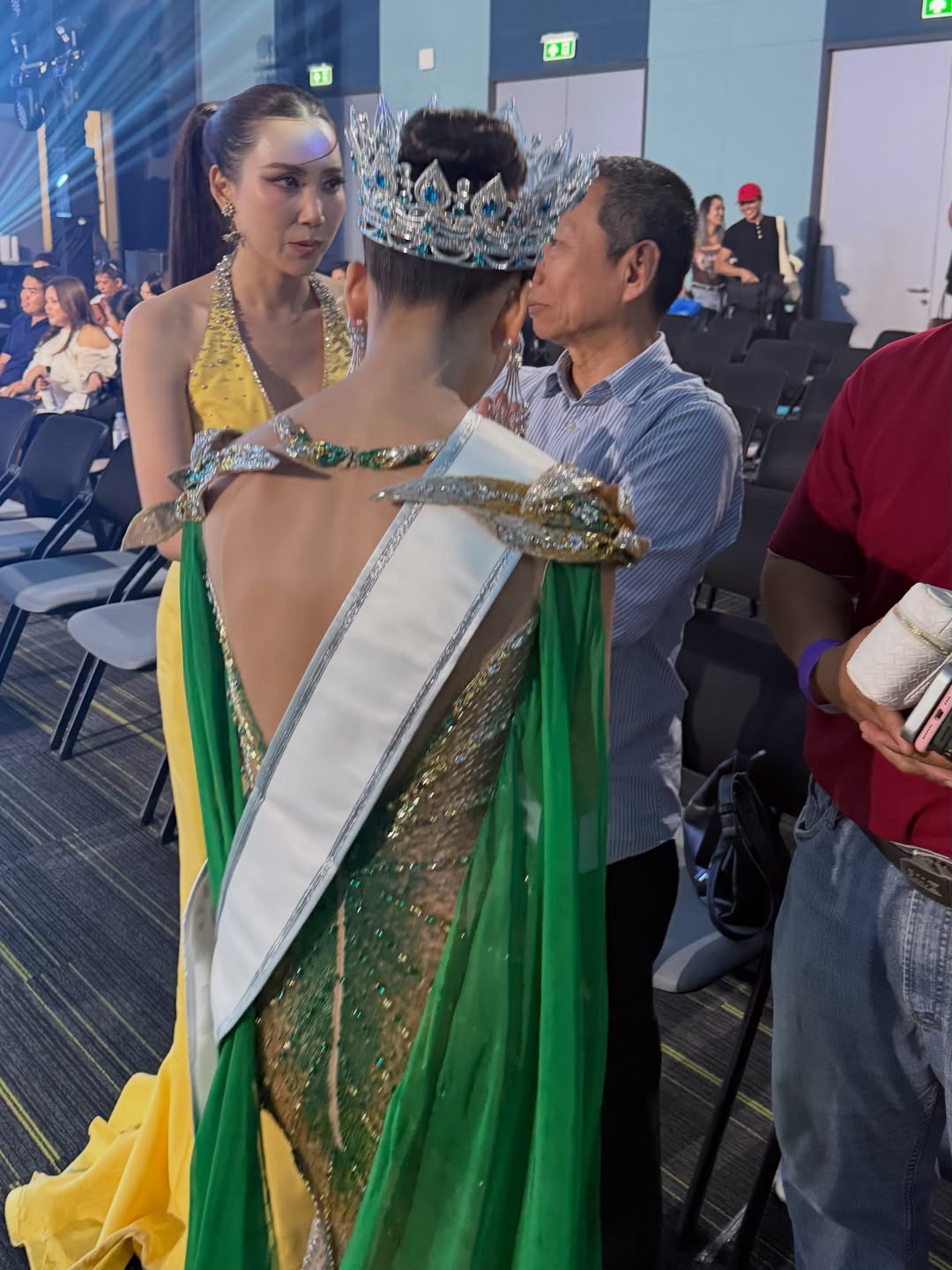 กิ๊ฟซ่า - ปิยา พงศ์กุลภา