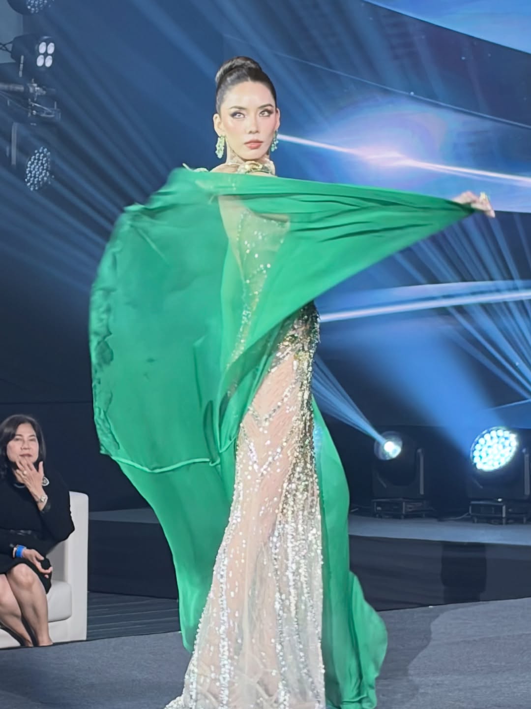 กิ๊ฟซ่า - ปิยา พงศ์กุลภา