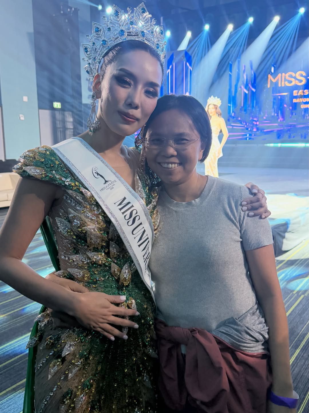 กิ๊ฟซ่า - ปิยา พงศ์กุลภา