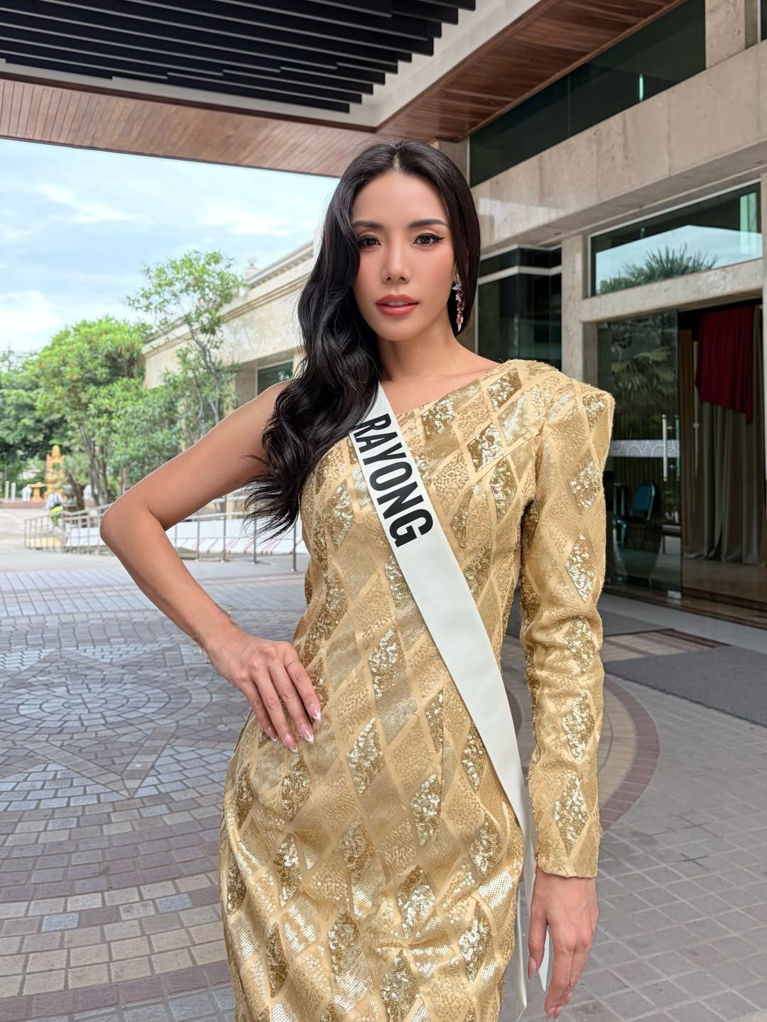 กิ๊ฟซ่า - ปิยา พงศ์กุลภา