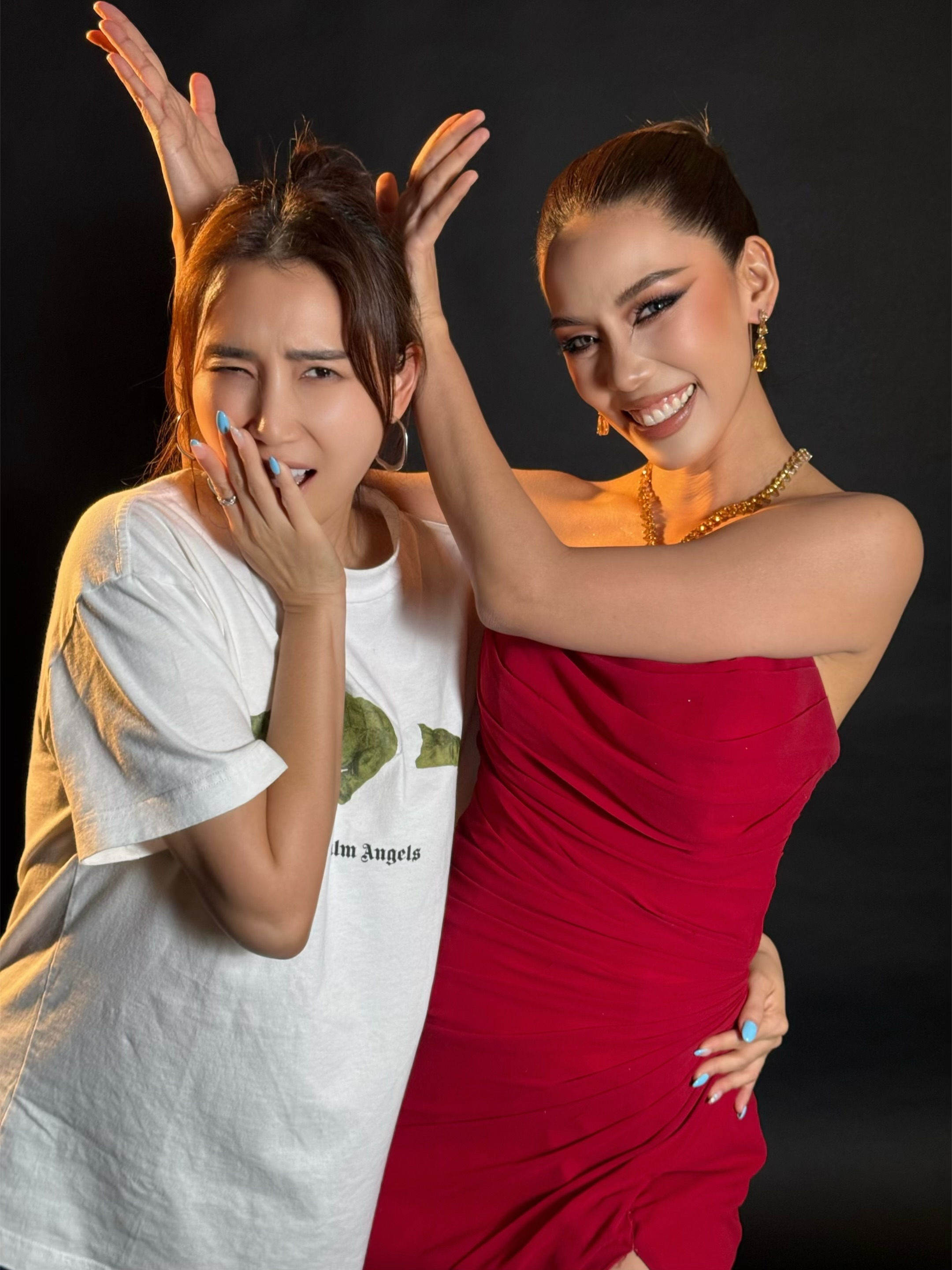กิ๊ฟซ่า - ปิยา พงศ์กุลภา