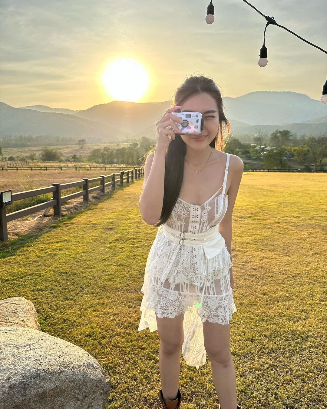 ปราง - กัญญ์ณรัณ วงศ์ขจรไกล