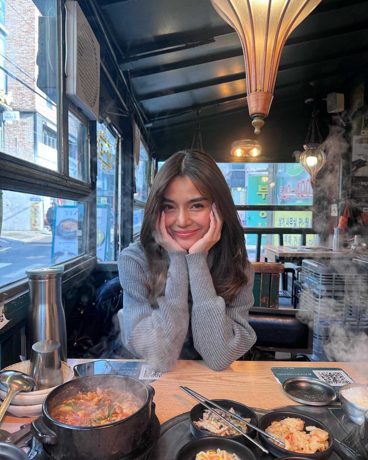 ปราง - กัญญ์ณรัณ วงศ์ขจรไกล