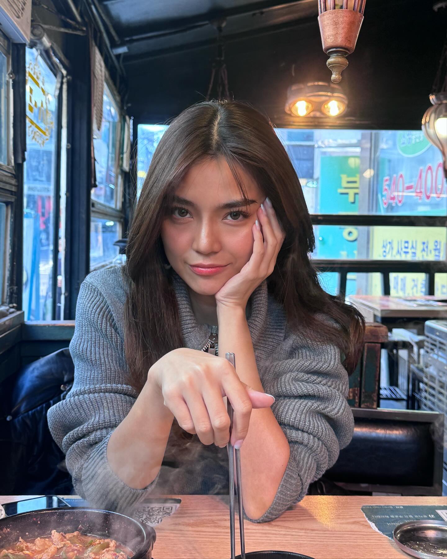 ปราง - กัญญ์ณรัณ วงศ์ขจรไกล