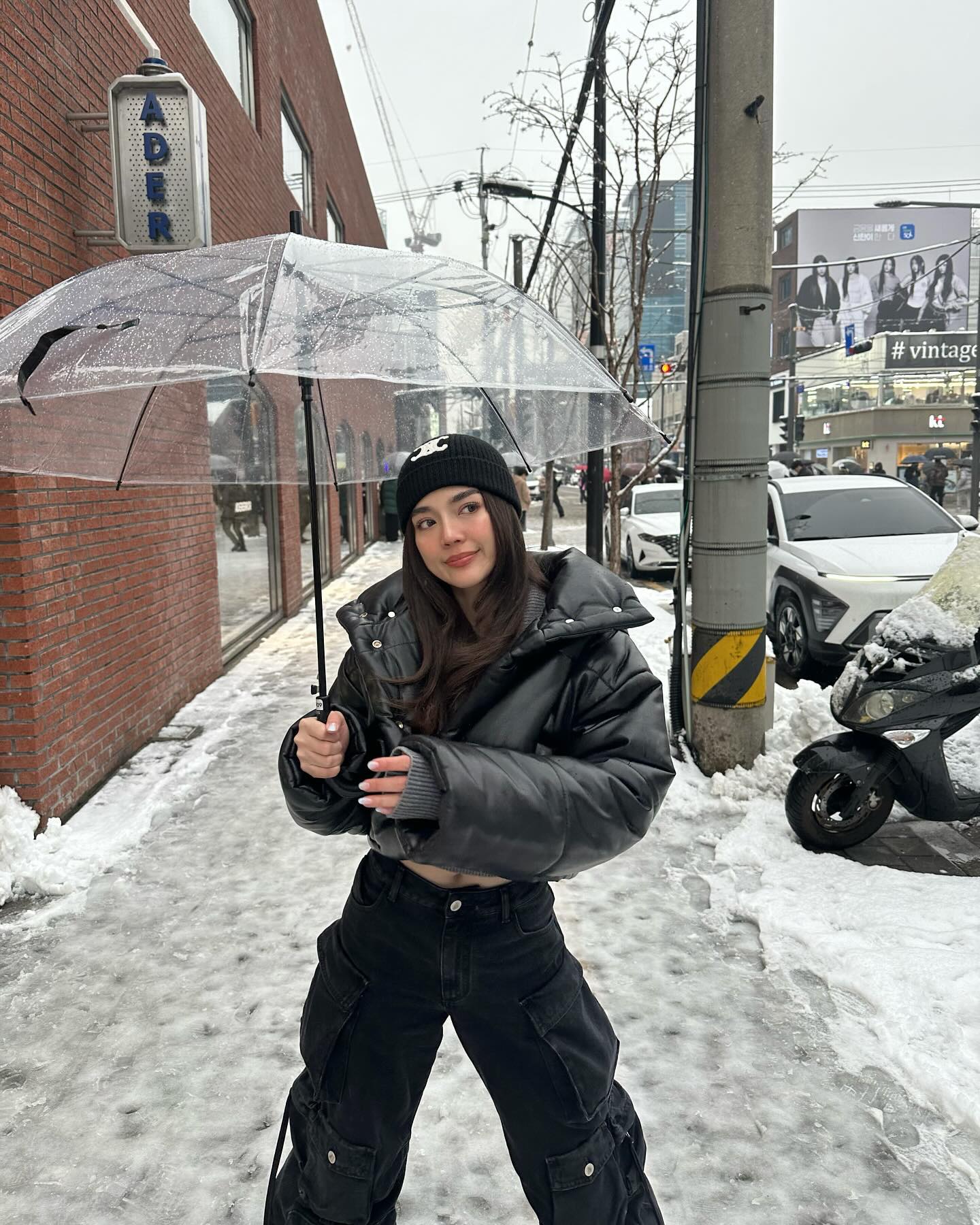 ปราง - กัญญ์ณรัณ วงศ์ขจรไกล