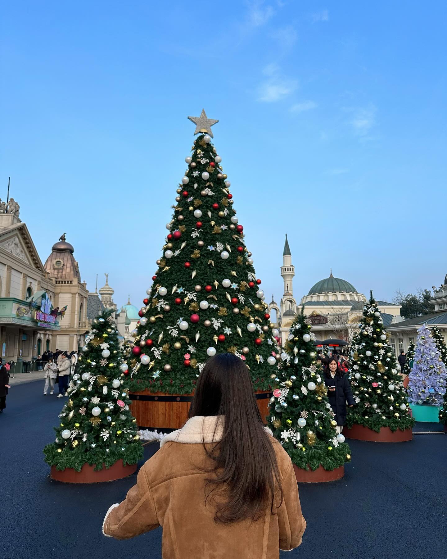 ปราง - กัญญ์ณรัณ วงศ์ขจรไกล