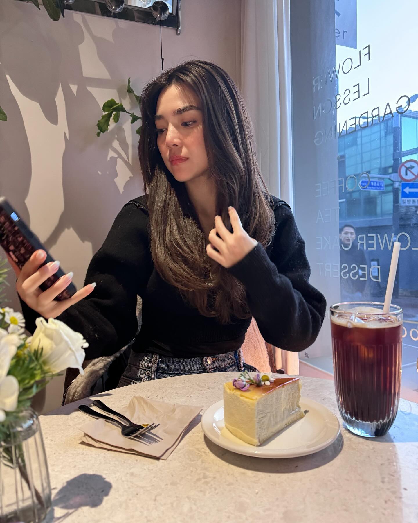 ปราง - กัญญ์ณรัณ วงศ์ขจรไกล