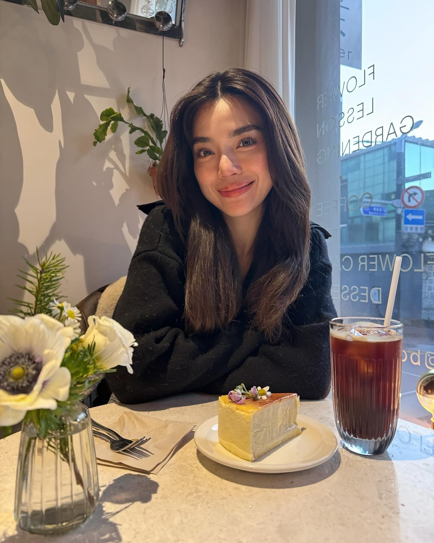 ปราง - กัญญ์ณรัณ วงศ์ขจรไกล