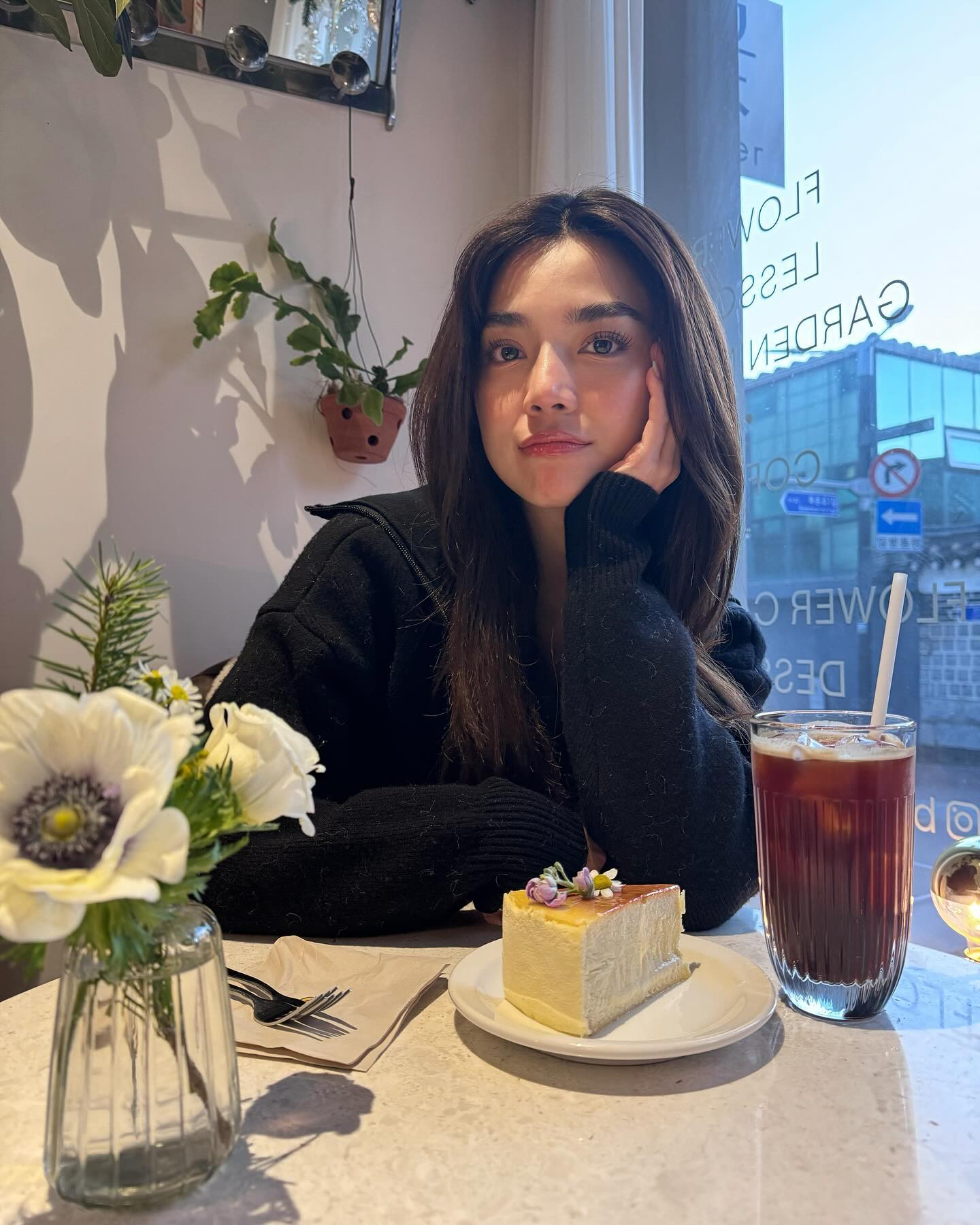 ปราง - กัญญ์ณรัณ วงศ์ขจรไกล