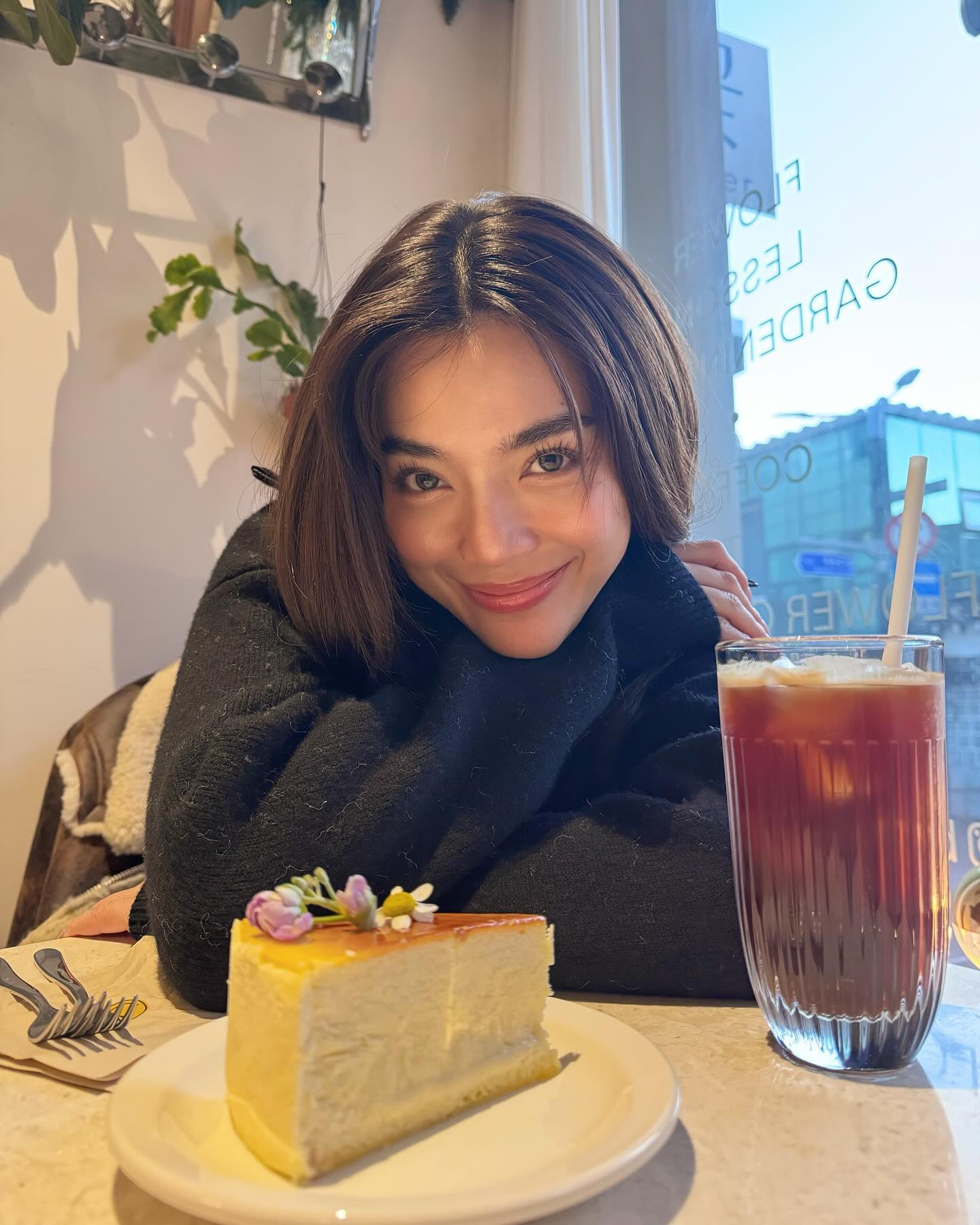 ปราง - กัญญ์ณรัณ วงศ์ขจรไกล