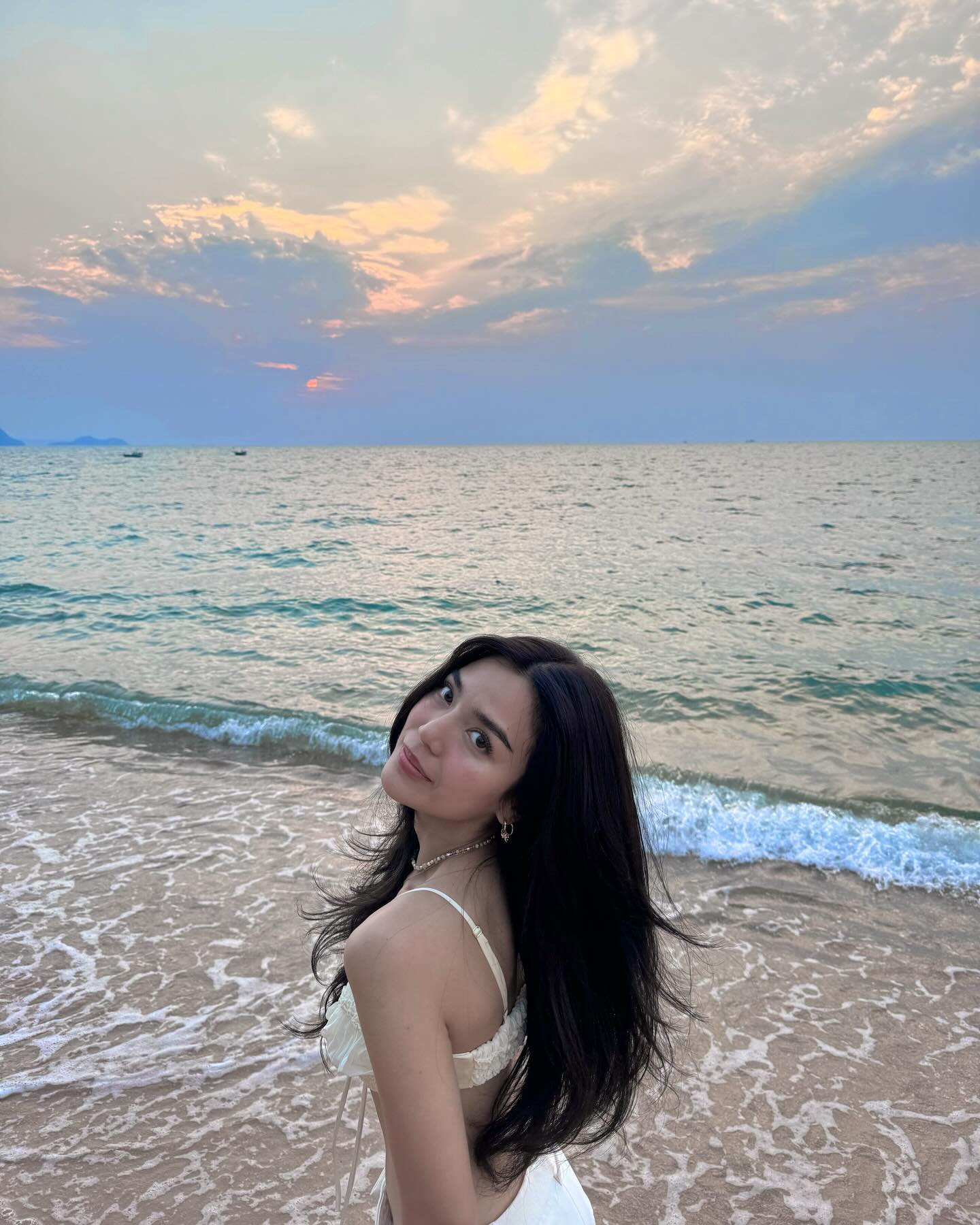 ปราง - กัญญ์ณรัณ วงศ์ขจรไกล