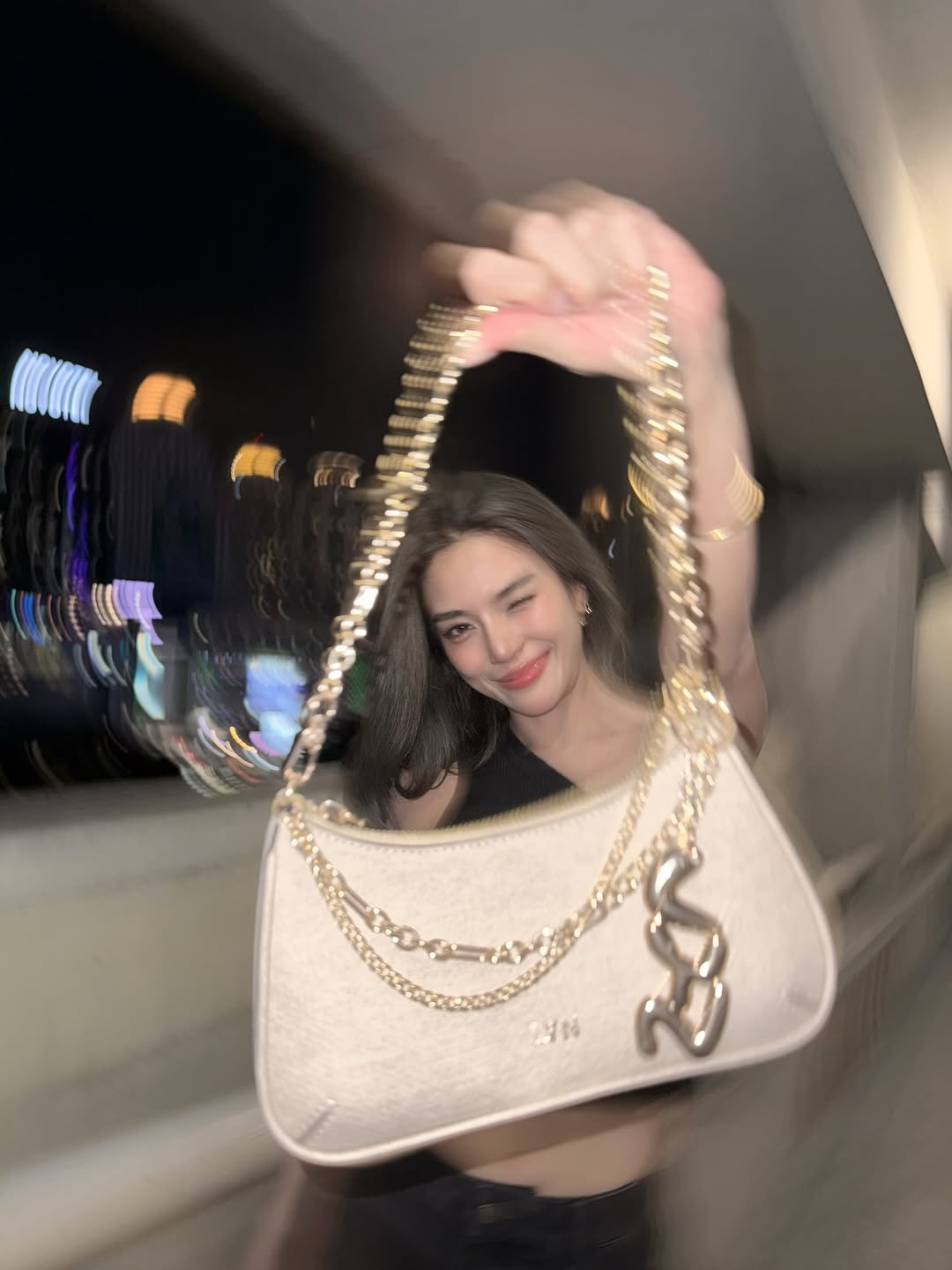 ปราง - กัญญ์ณรัณ วงศ์ขจรไกล