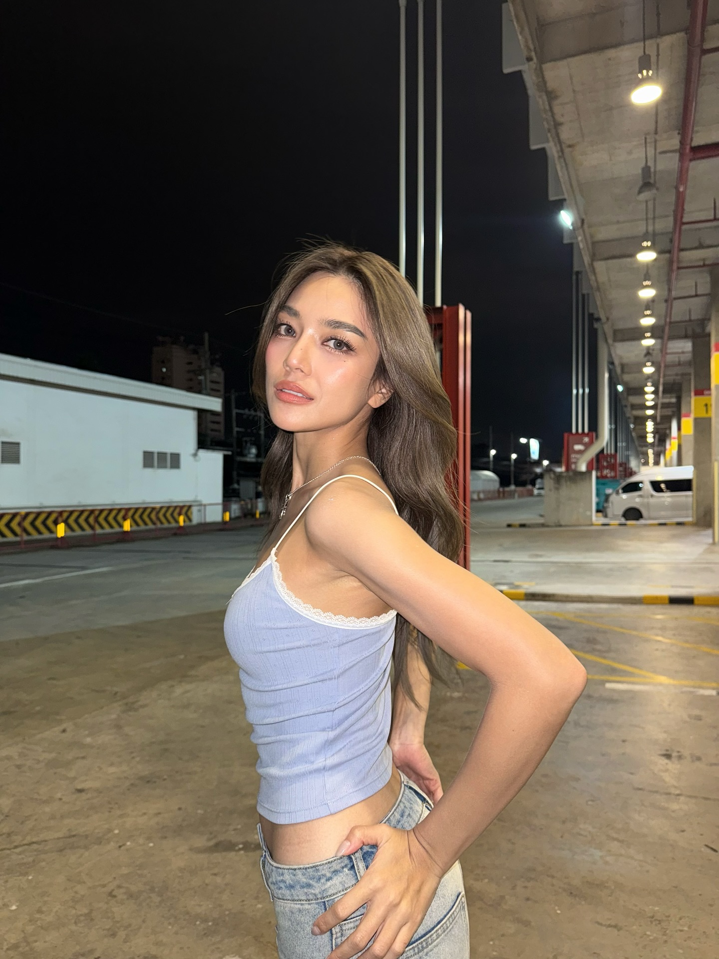 ปราง - กัญญ์ณรัณ วงศ์ขจรไกล