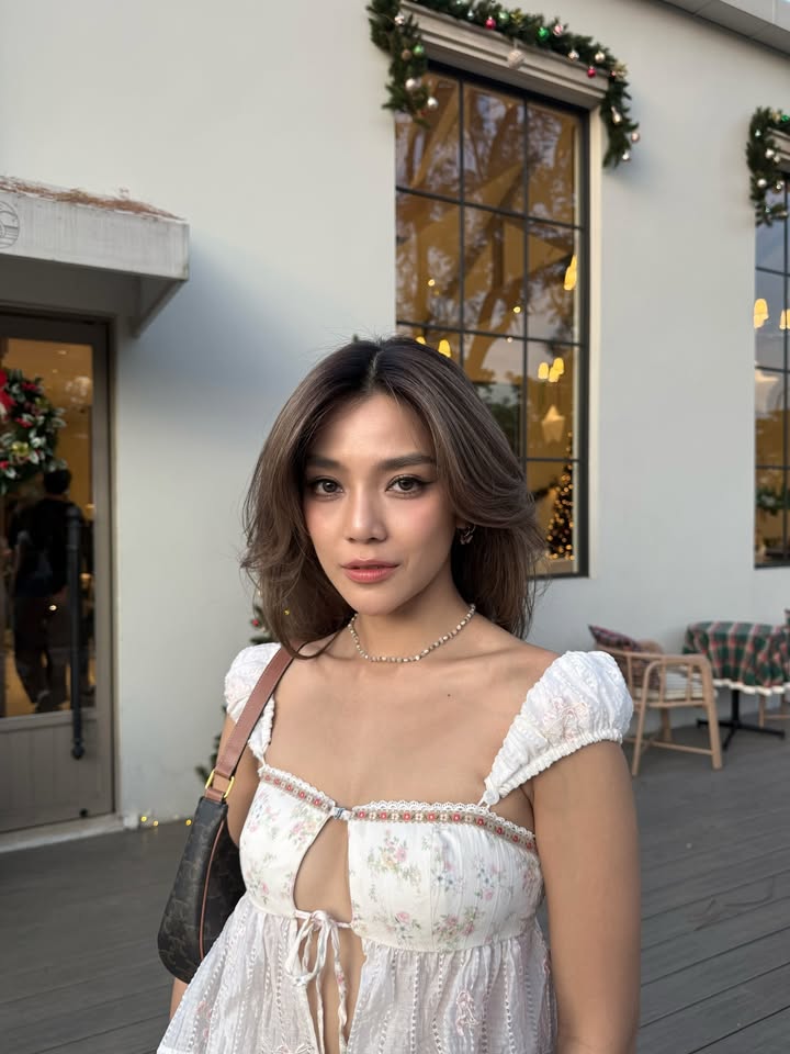 ปราง - กัญญ์ณรัณ วงศ์ขจรไกล