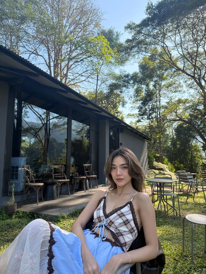 ปราง - กัญญ์ณรัณ วงศ์ขจรไกล