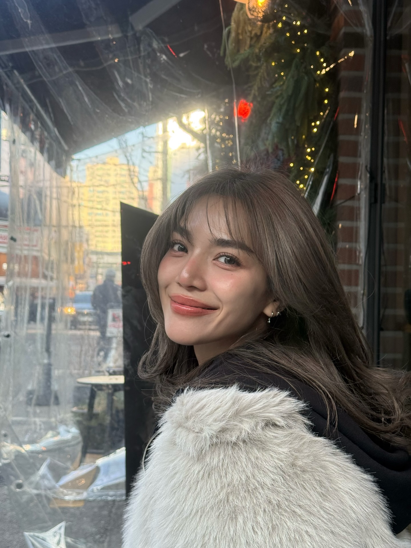 ปราง - กัญญ์ณรัณ วงศ์ขจรไกล