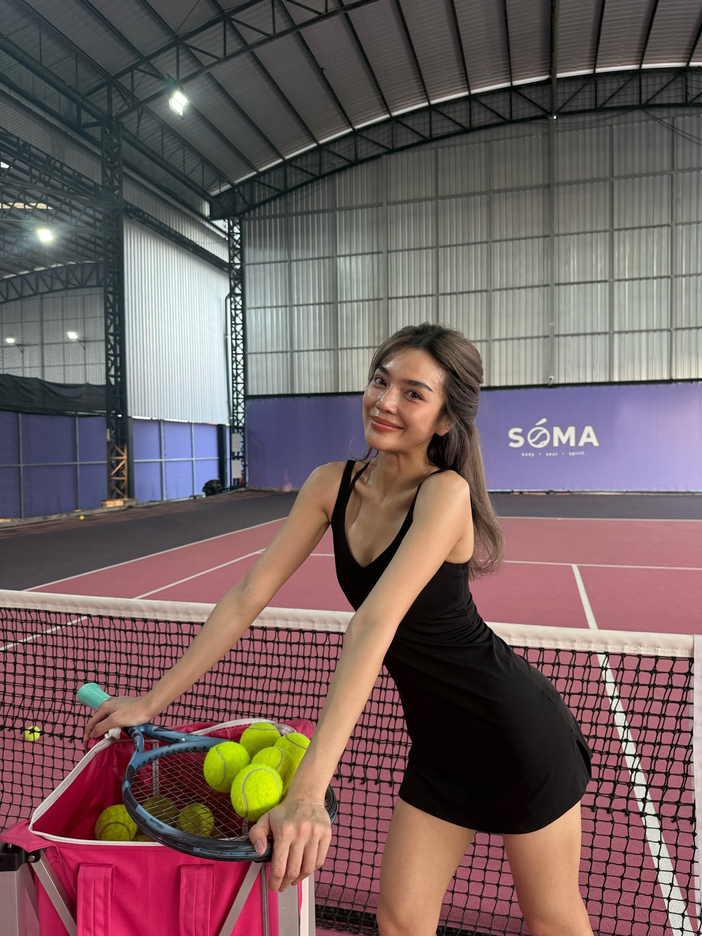 ปราง - กัญญ์ณรัณ วงศ์ขจรไกล