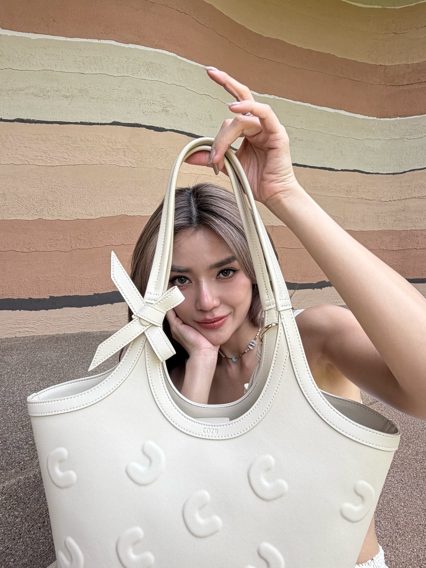 ปราง - กัญญ์ณรัณ วงศ์ขจรไกล