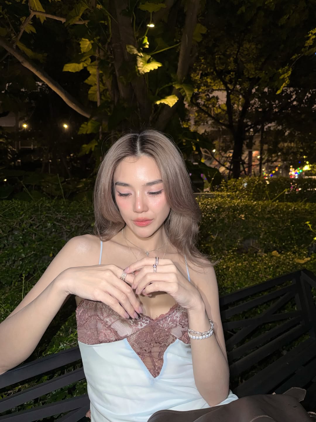 ปราง - กัญญ์ณรัณ วงศ์ขจรไกล