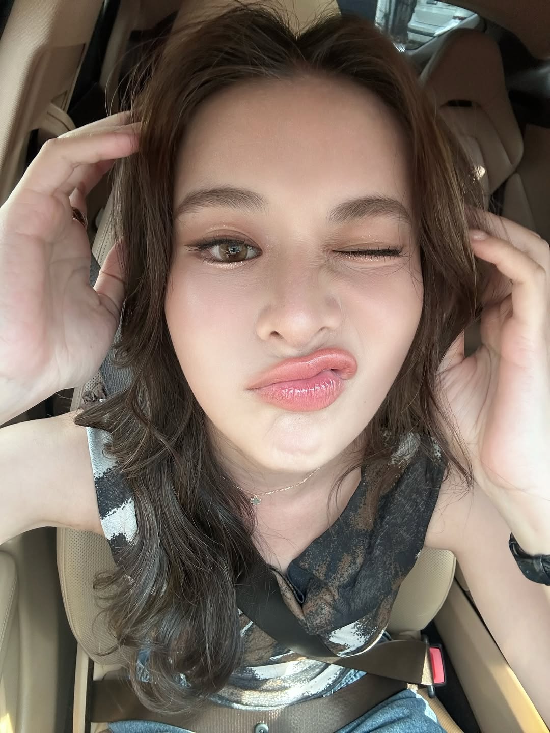 เก้า - สุภัสสรา ธนชาต