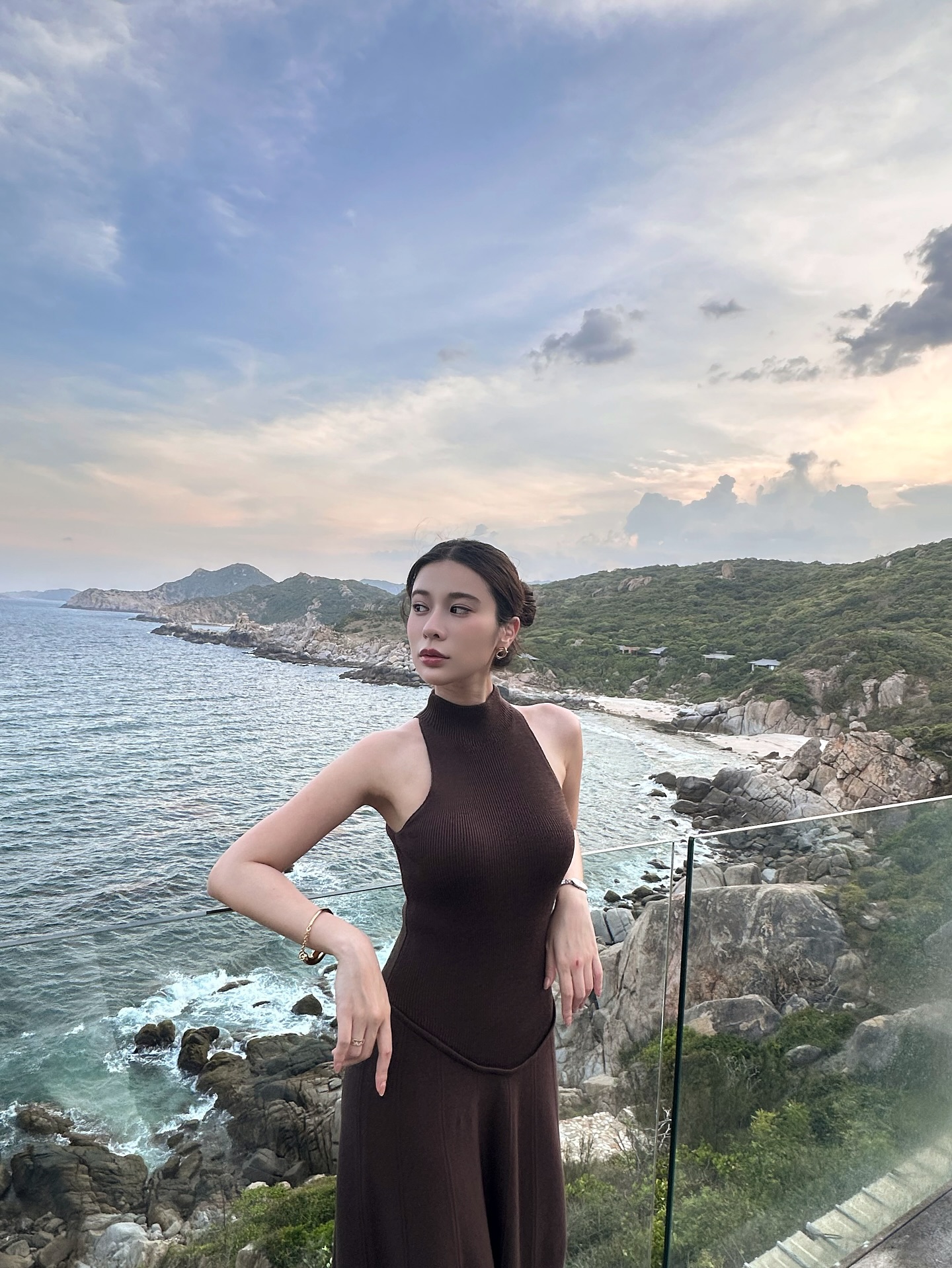เก้า - สุภัสสรา ธนชาต