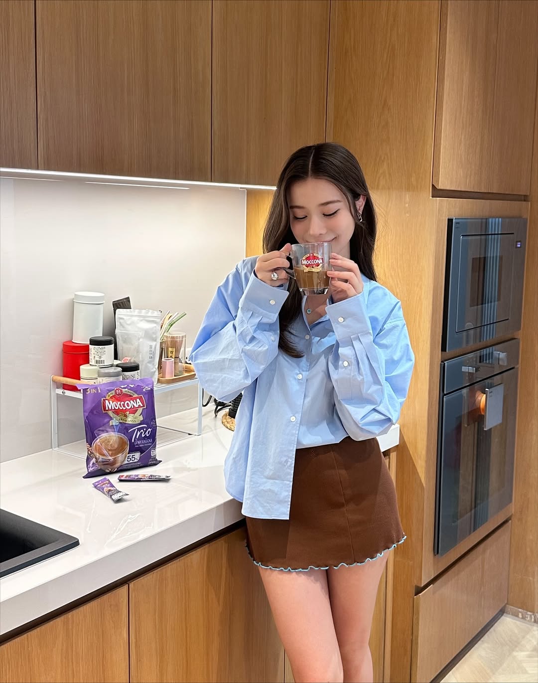 เก้า - สุภัสสรา ธนชาต