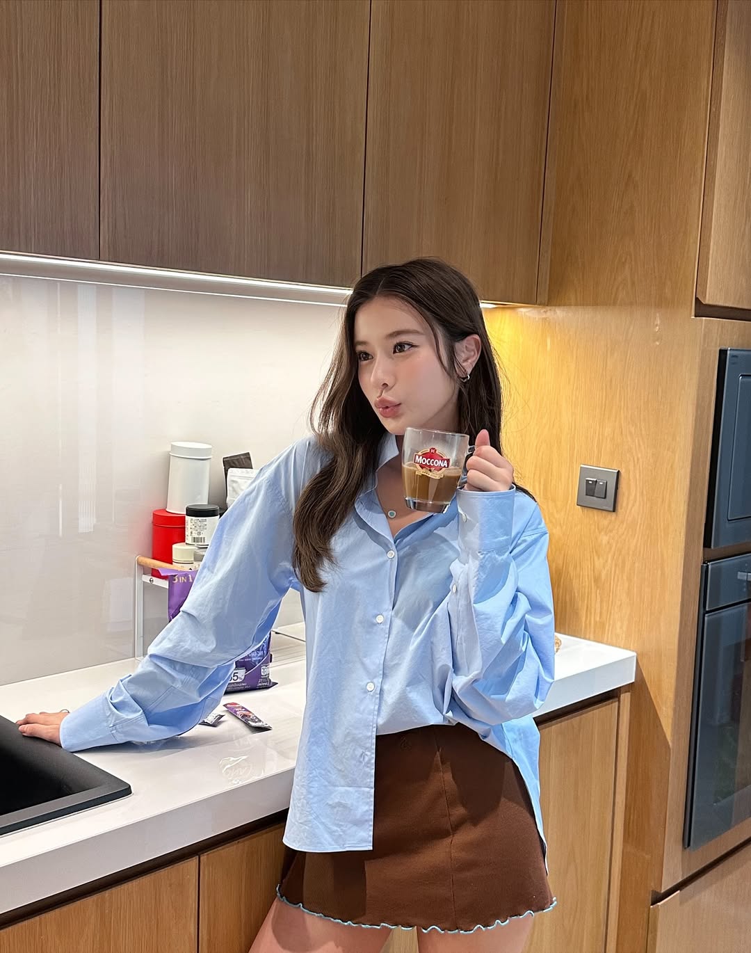 เก้า - สุภัสสรา ธนชาต