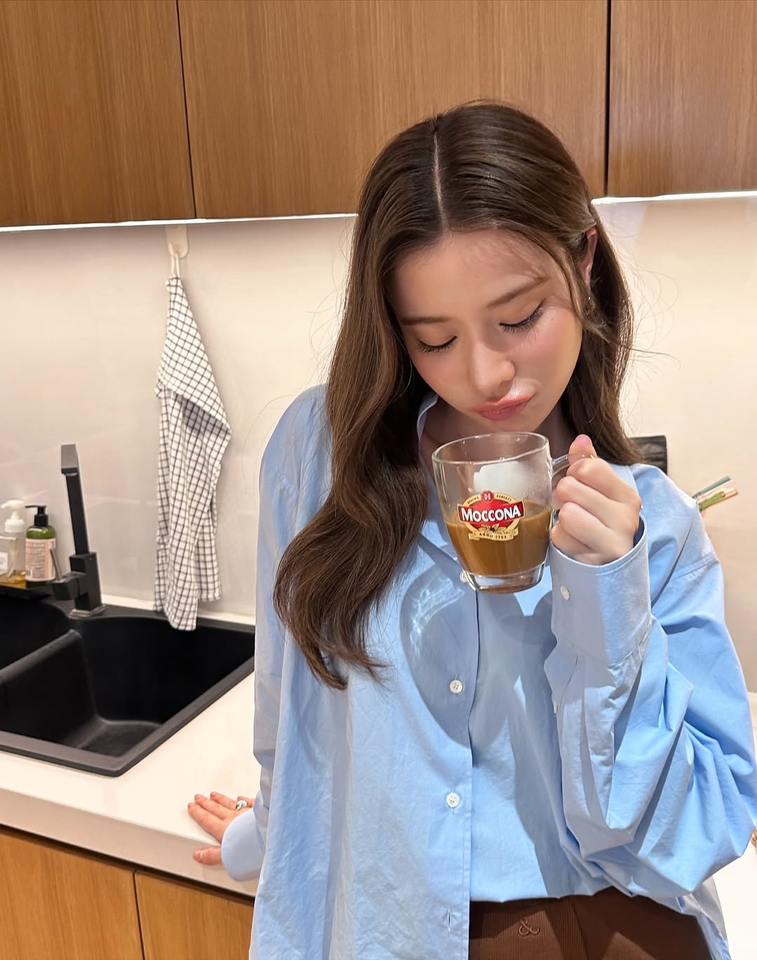 เก้า - สุภัสสรา ธนชาต