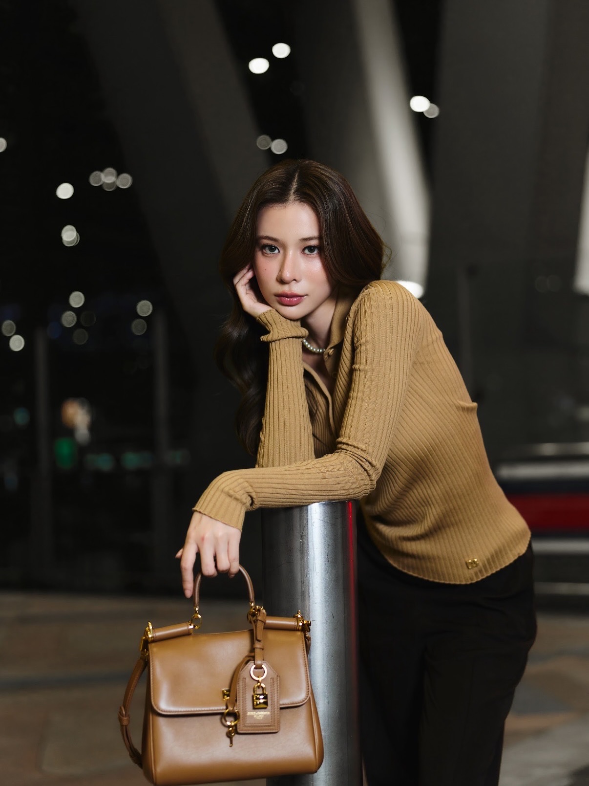 เก้า - สุภัสสรา ธนชาต