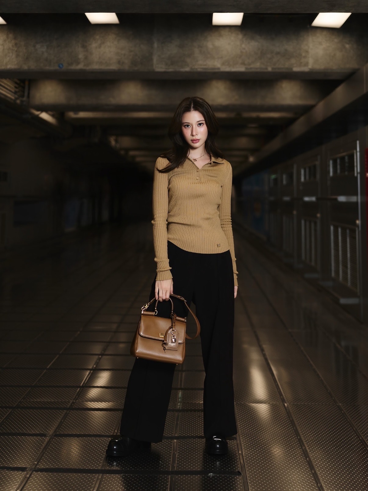 เก้า - สุภัสสรา ธนชาต