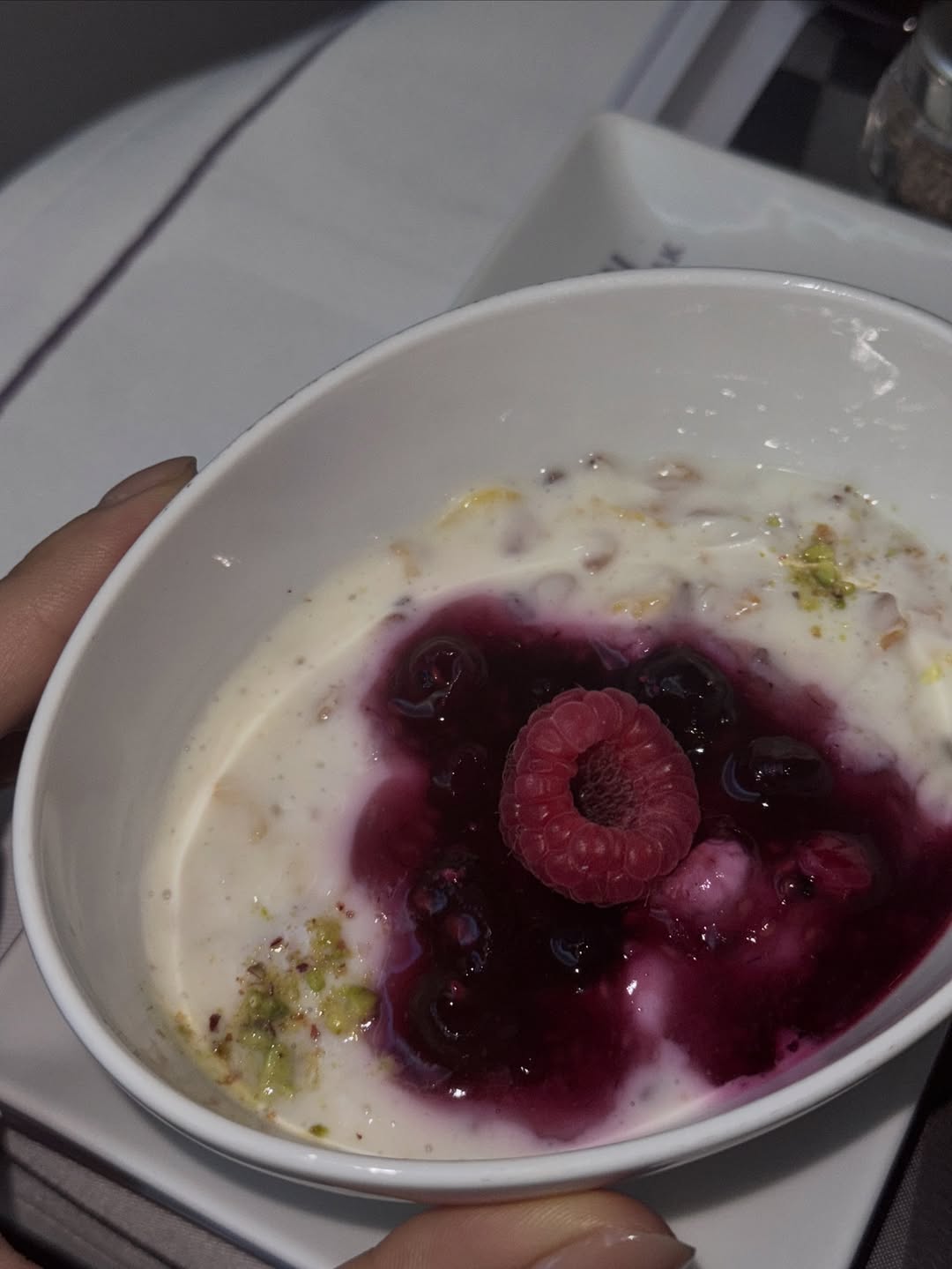 เก้า - สุภัสสรา ธนชาต