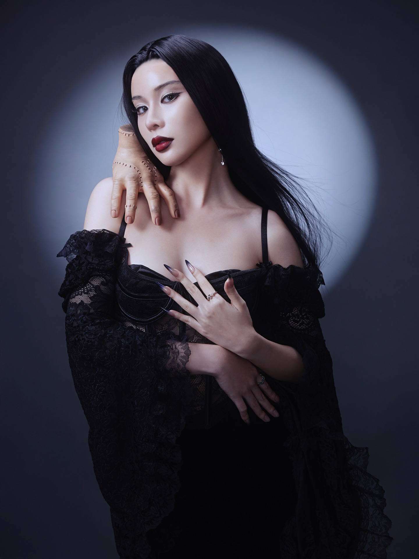 เก้า - สุภัสสรา ธนชาต