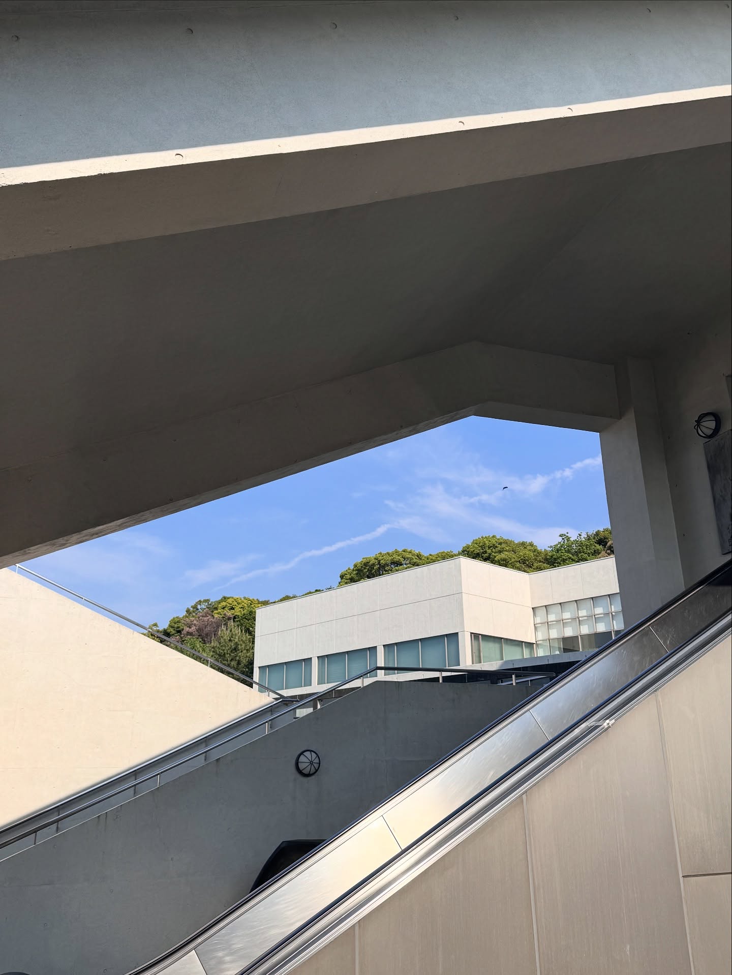 เก้า - สุภัสสรา ธนชาต