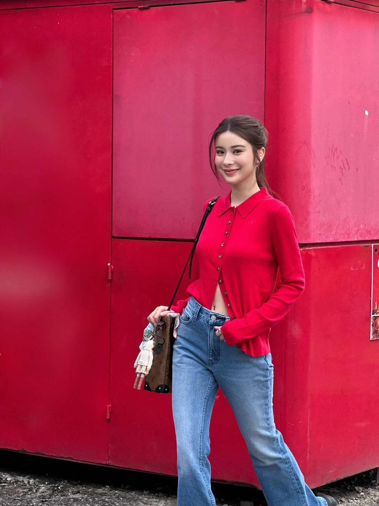 เก้า - สุภัสสรา ธนชาต