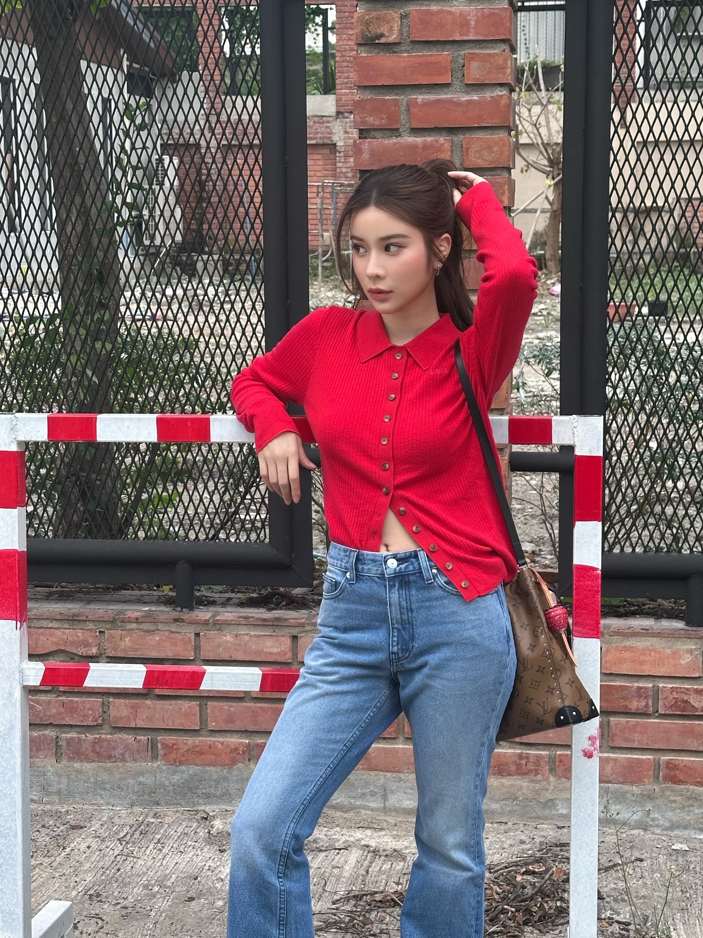 เก้า - สุภัสสรา ธนชาต