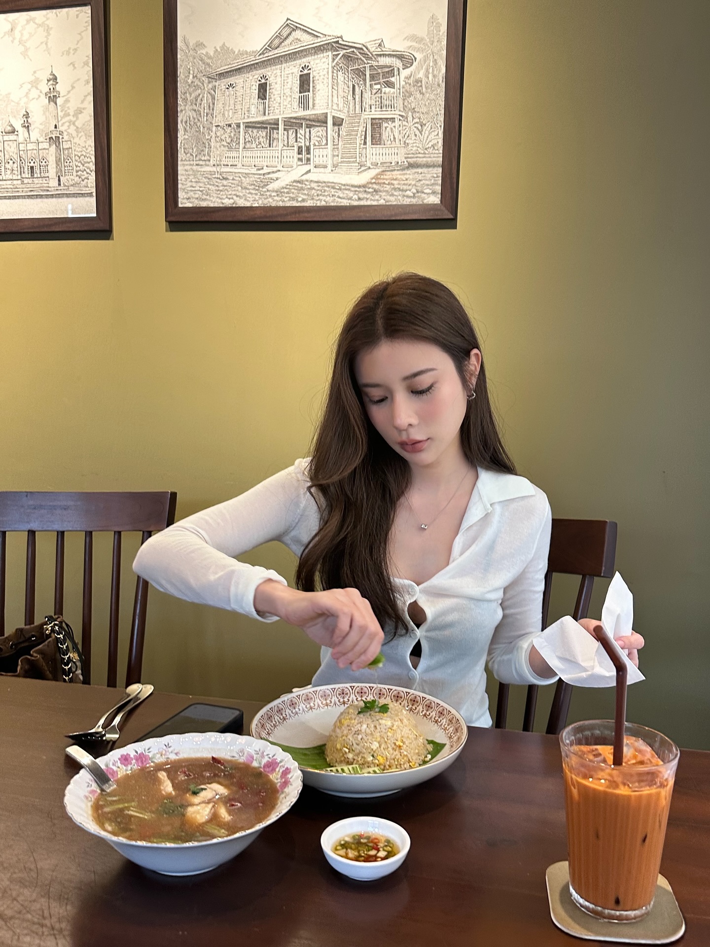 เก้า - สุภัสสรา ธนชาต