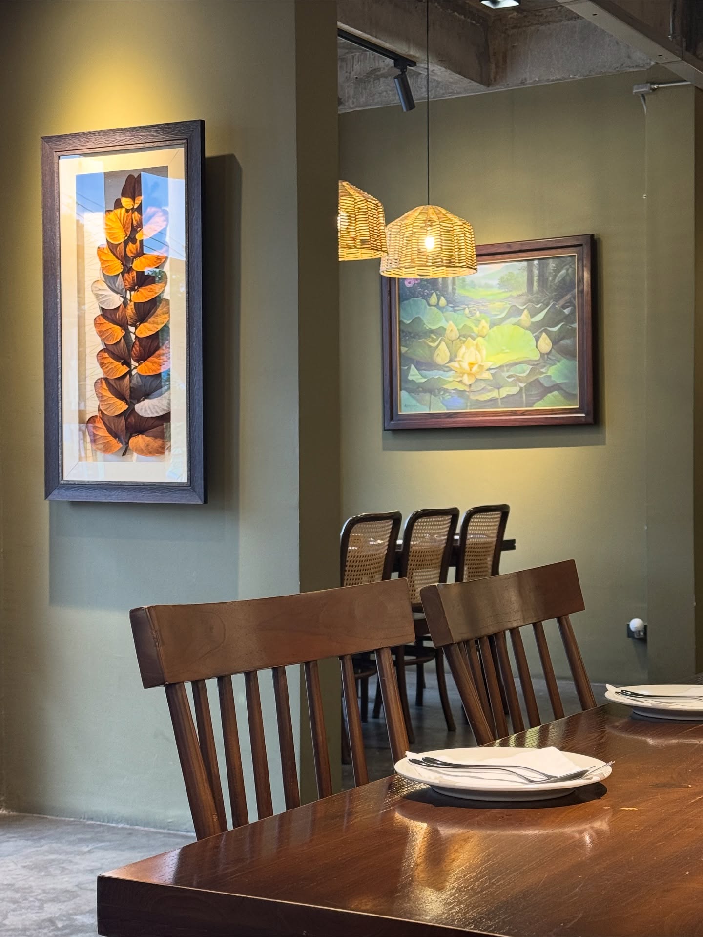 เก้า - สุภัสสรา ธนชาต