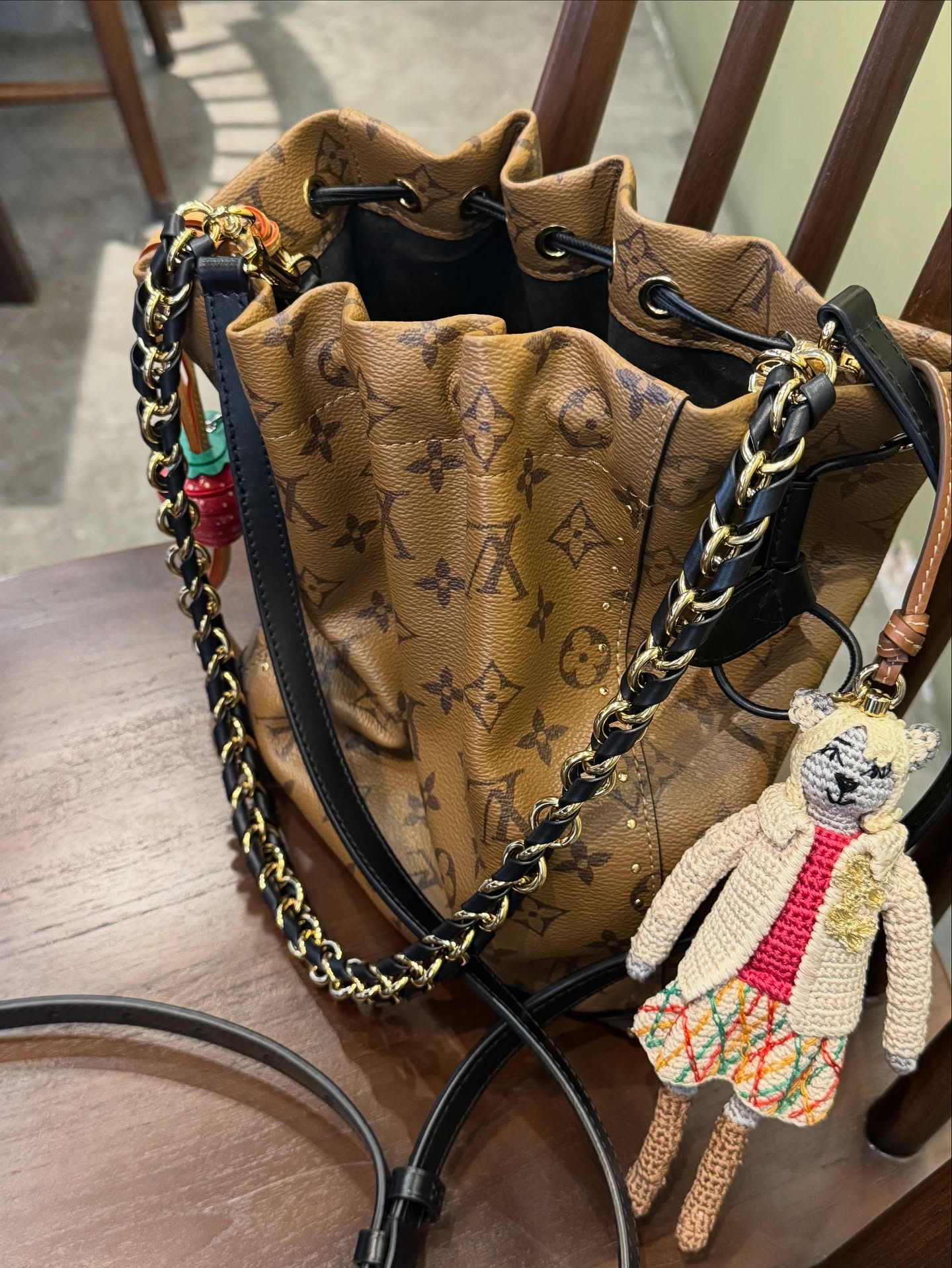 เก้า - สุภัสสรา ธนชาต