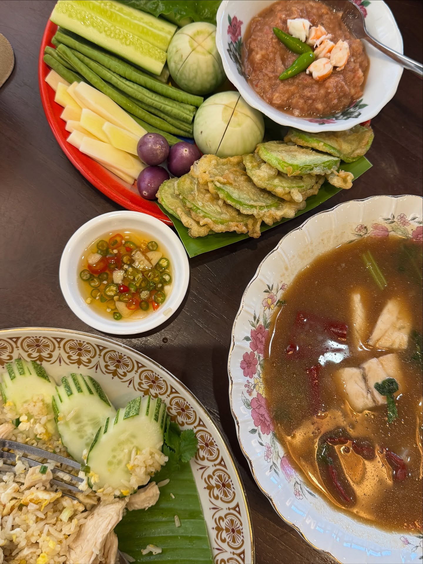 เก้า - สุภัสสรา ธนชาต