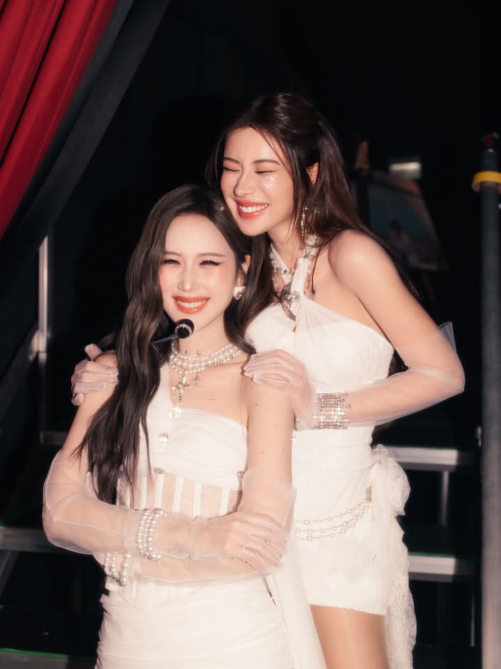 เก้า - สุภัสสรา ธนชาต