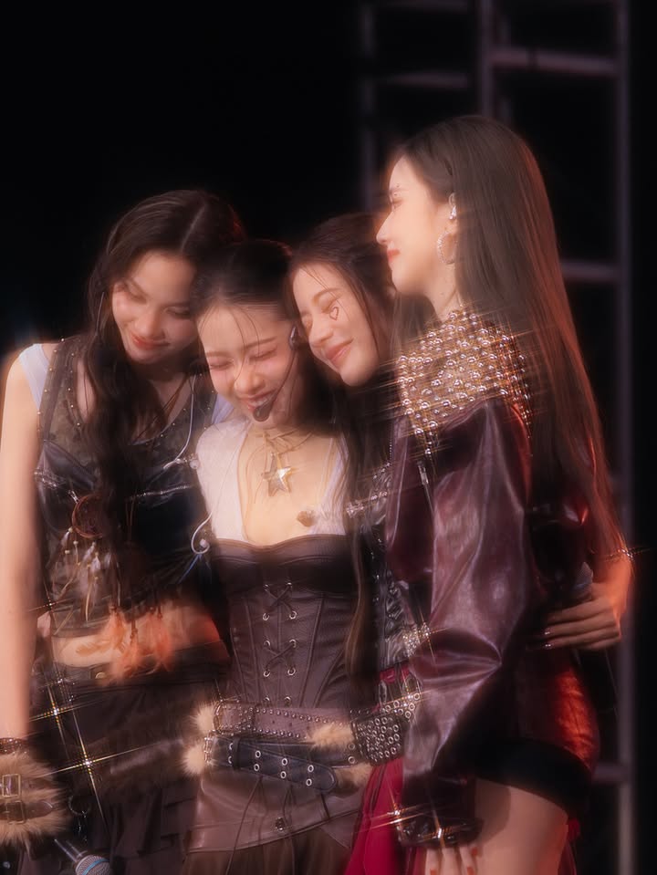 เก้า - สุภัสสรา ธนชาต