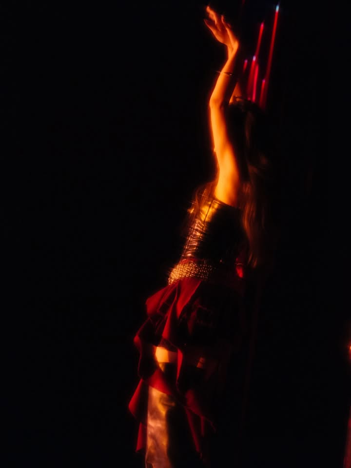 เก้า - สุภัสสรา ธนชาต