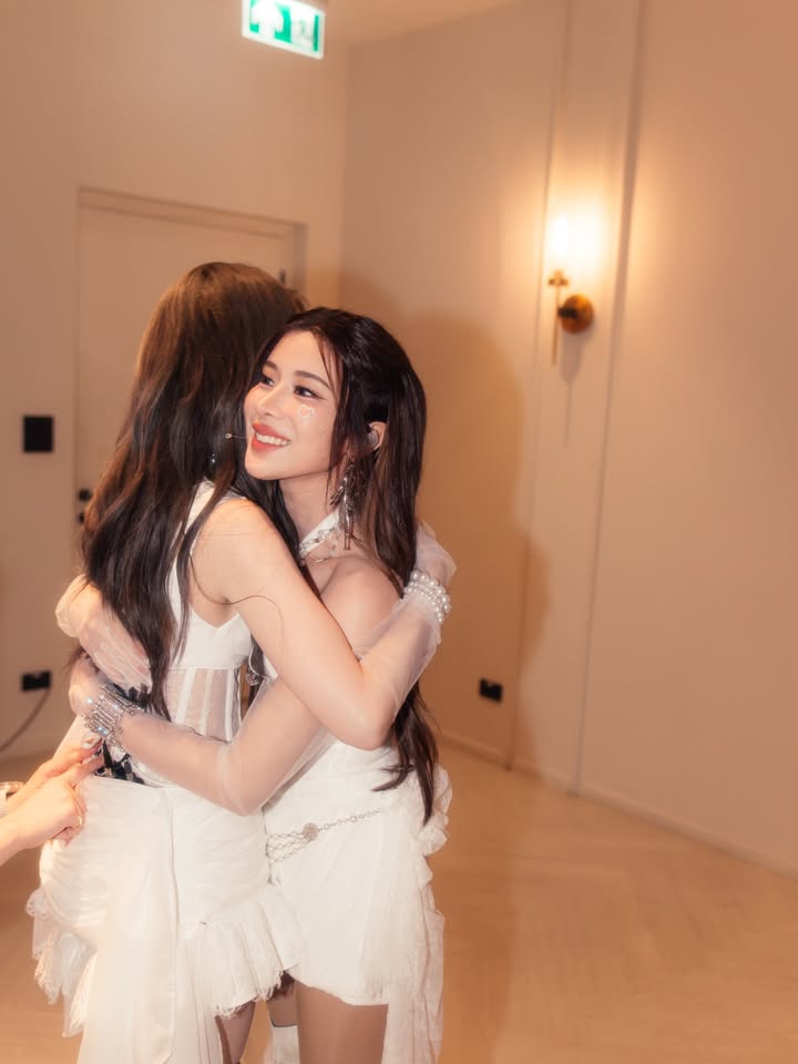 เก้า - สุภัสสรา ธนชาต