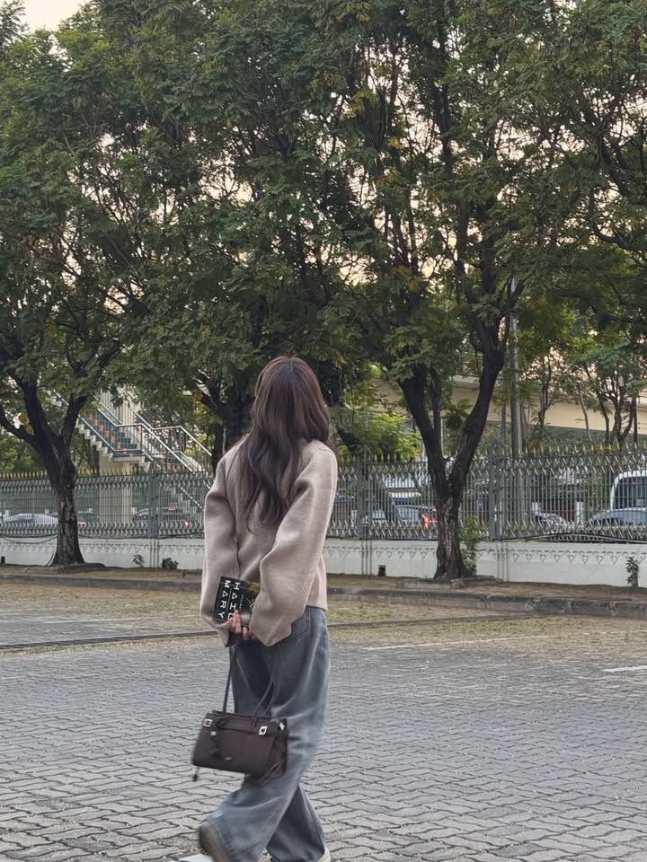 เก้า - สุภัสสรา ธนชาต