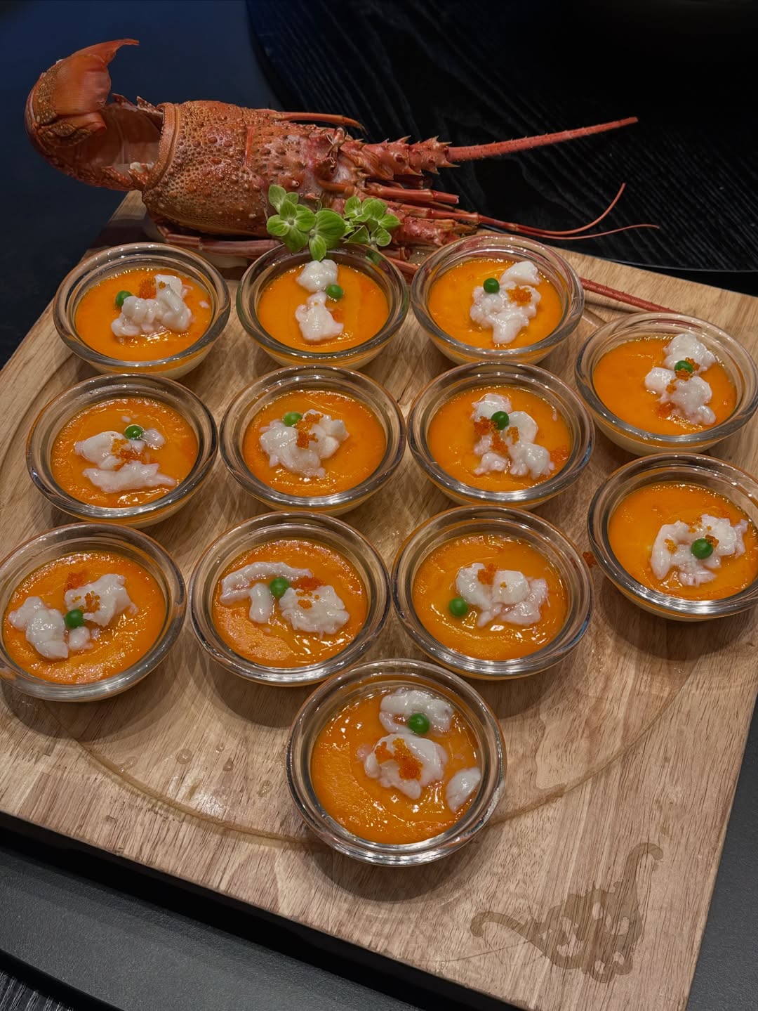 เก้า - สุภัสสรา ธนชาต