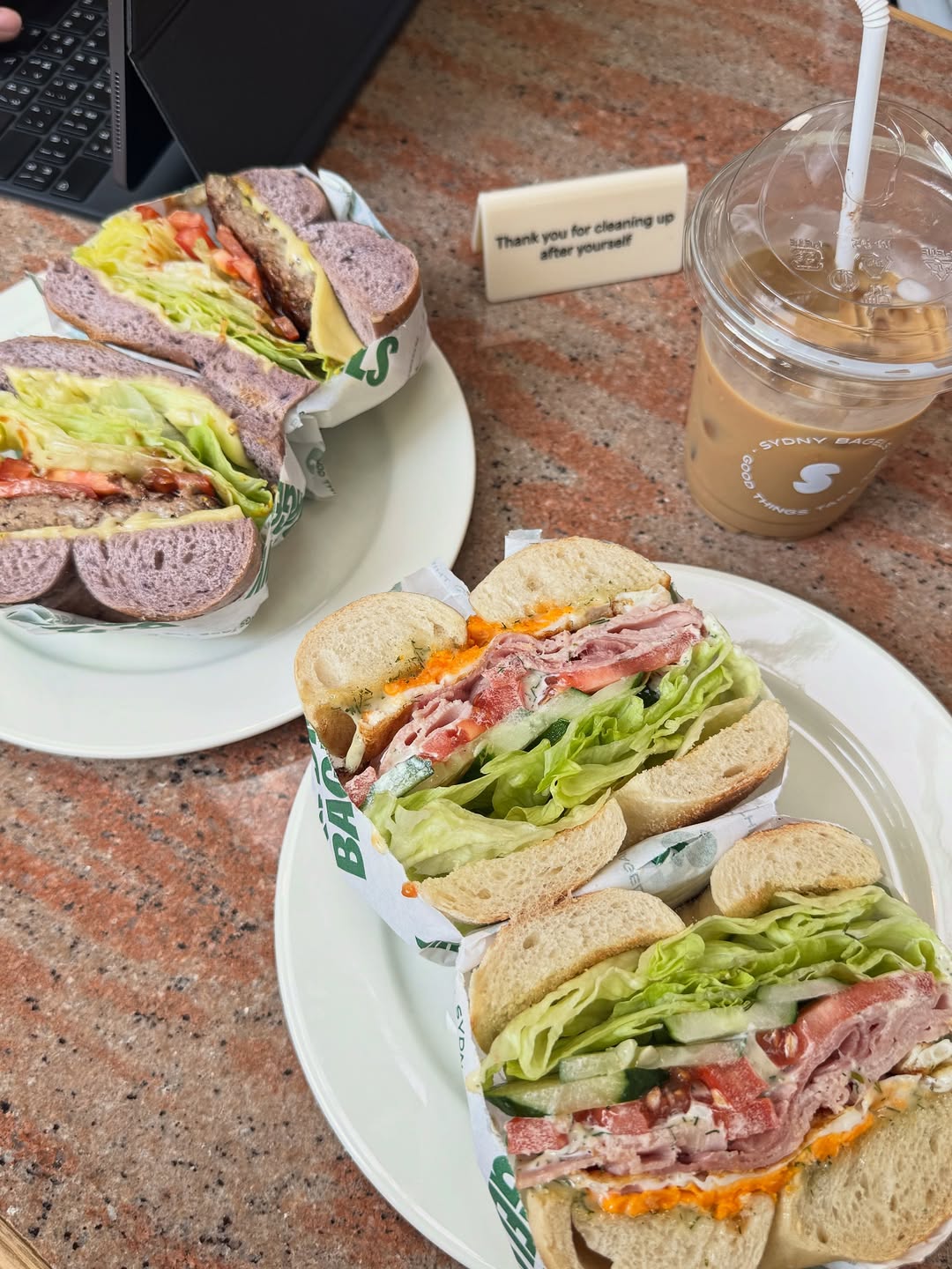 เก้า - สุภัสสรา ธนชาต