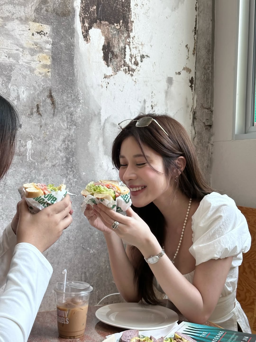 เก้า - สุภัสสรา ธนชาต