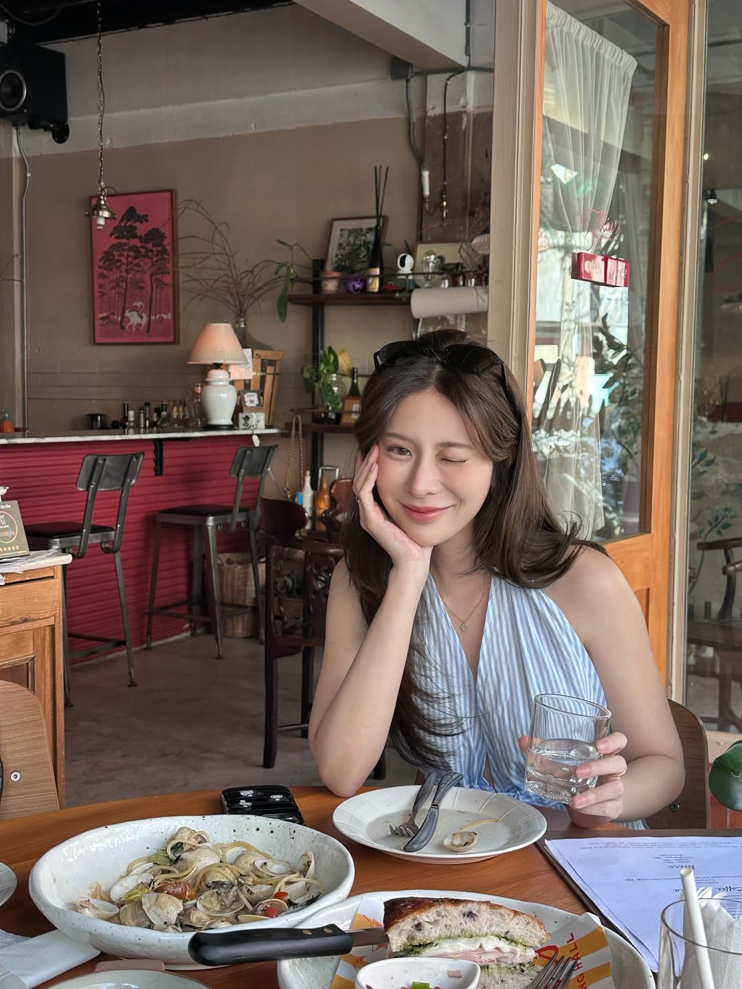 เก้า - สุภัสสรา ธนชาต